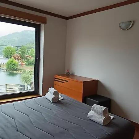Casa De Bustelo * Gerês
